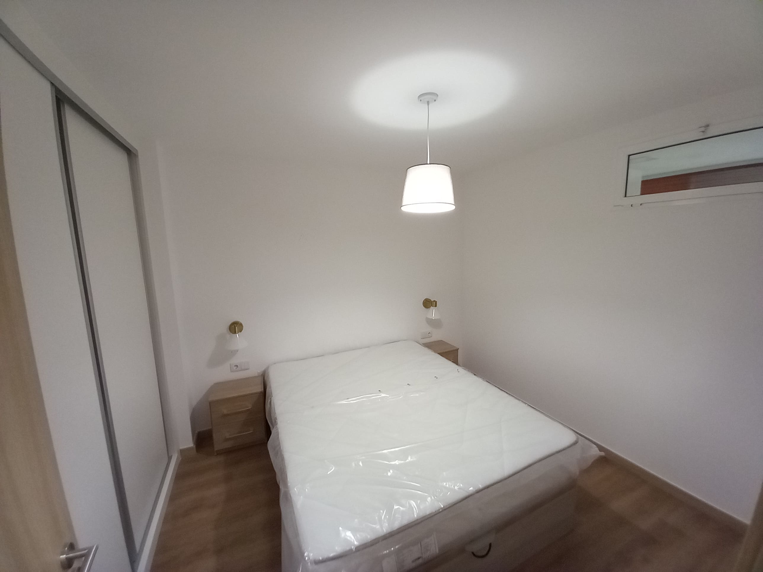 quarto simples para arrendar